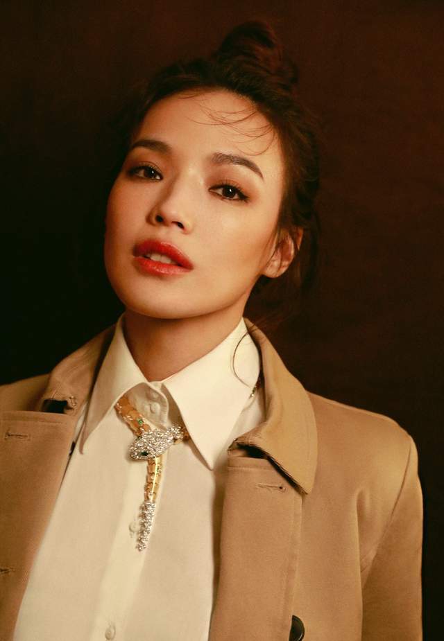 王力宏塌房后坑了周杰伦 招妓化名＂周先生＂
