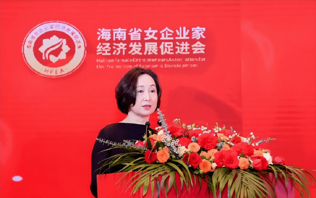 可怜她？没事吧？