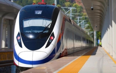 春节假期中老铁路跨境游客同比增长超四成