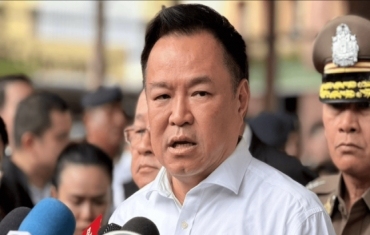 泰国总理下令暂停核发枪支购买许可证