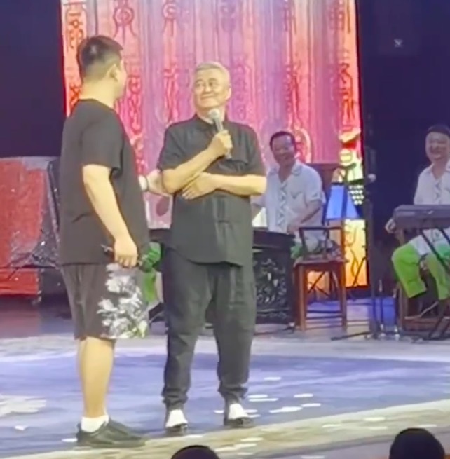 赵本山女儿回应哥哥不争气:他很踏实靠谱!