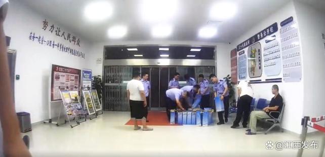 9a6ac9bc3a4b2b45c59ce39638772a06.jpg 9a6ac9bc3a4b2b45c59ce39638772a06.jpg