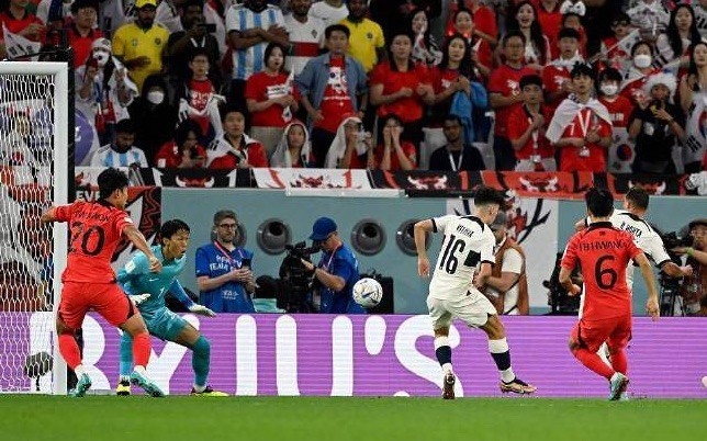 世界杯：韩国2比1击败葡萄牙，葡萄牙小组第一出线