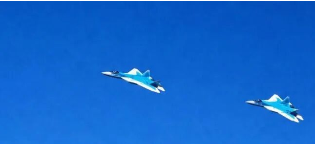 非洲首款！隐身战机苏-57非正式亮相北非意味着什么？