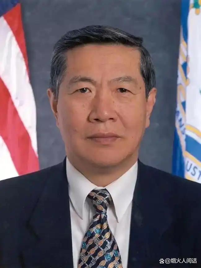 李昌钰曾让辛普森当庭戴血手套