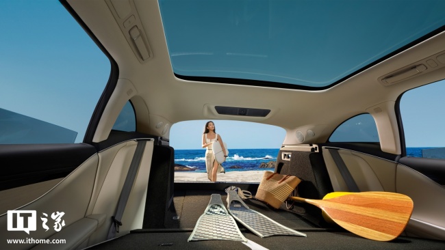 全系标配副驾零重力座椅、副驾屏,享界 S9T 旅行车将于 8 月 18 日开启预订