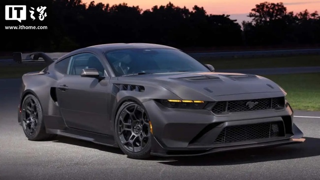 采用全碳纤维车身,福特 Mustang GTD 推出 Liquid Carbon 版本