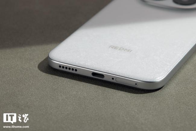 IT之家评测室REDMI Note 15 Pro + 手机体验：坚固耐用、高性价比小金刚