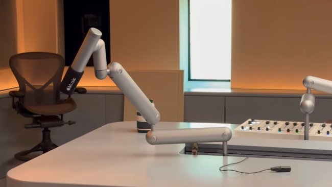 初探 Apple Music 洛杉矶录音室：直营店同款桌子，“苹果牌”麦克风随处可见