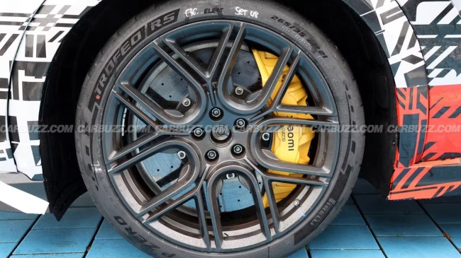 小米 YU7 GT 征战纽北:“SUV 猛兽”再曝,有望超 1500 马力成新一代“圈速收割机”