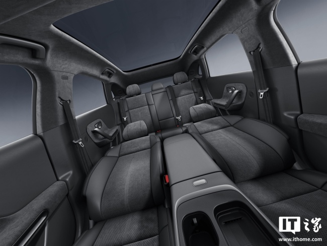 限时 9.28 万元起，零跑 Lafa 5 纯电运动两厢轿跑上市