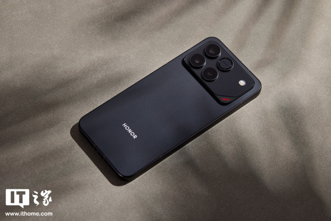 荣耀 WIN 机型官宣支持《王者荣耀》地图旗舰级画质，S42 赛季限时开放