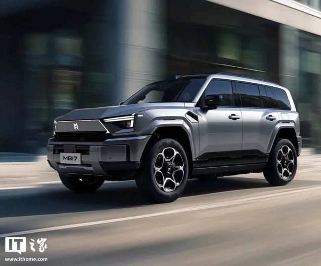 售 36.99 万元、标配华为乾崑智驾 ADS 4，东风猛士 M817 Max + 越野 SUV 上市