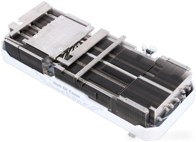 影驰发布名人堂 GeForce RTX 4070 SUPER 显卡：创新设计与强劲性能的融合！