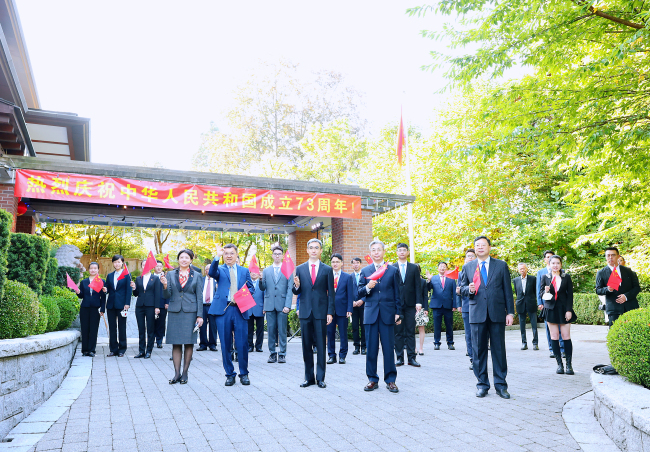 中国驻温哥华总领馆举行迎国庆活动