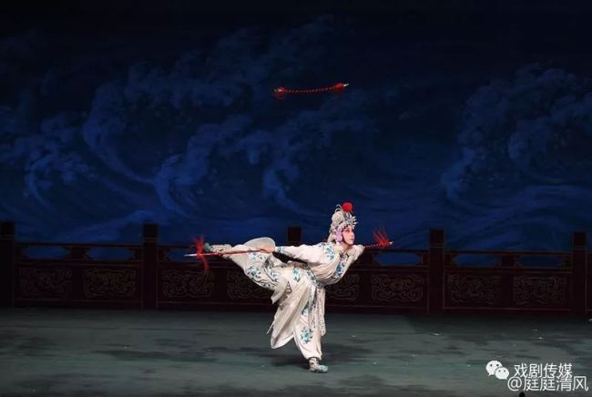 《大英杰烈》《穆桂英》《无底洞》《八仙过海》《小放牛》等许多剧目