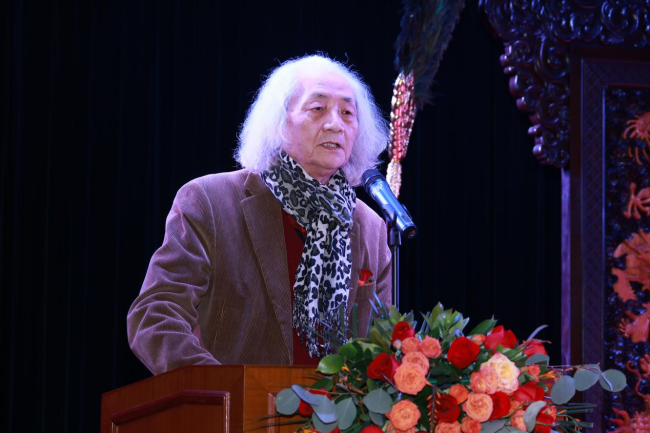 中国美术家协会理论委员会前副主任、中国美协《美术》杂志原主编王仲致辞