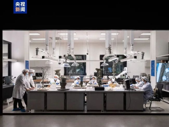 三星堆公布重大发现!专家:种种迹象表明,三星堆可能爆发过内战,神权贵族集团受到严重打击,城市水系也因此改变