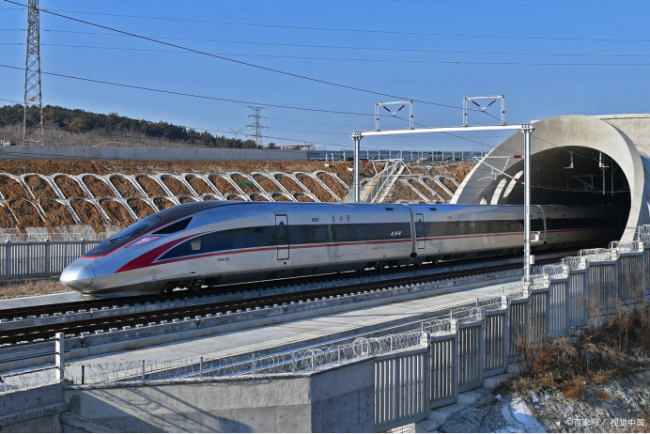 驶向共享的未来:高铁时代的文化传播新范式