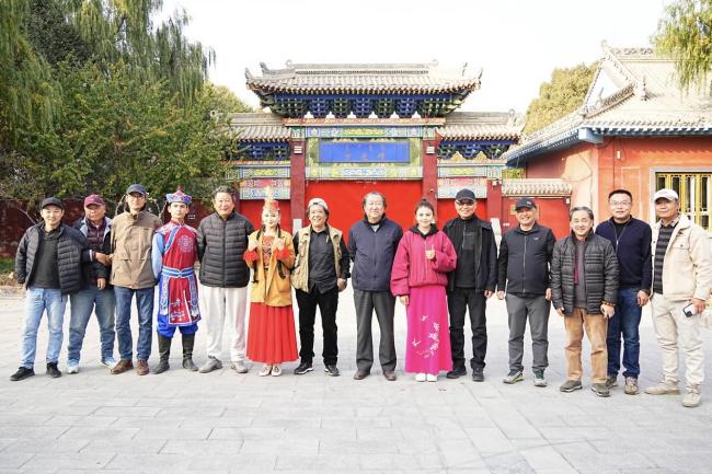 艺术扎根生活 笔墨讴歌时代:走遍中国——中国文促会美术家写生创作行动新疆段圆满收官