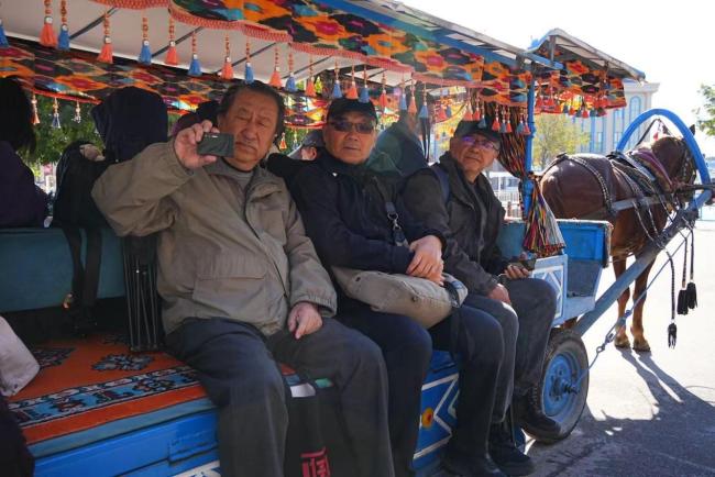 艺术扎根生活 笔墨讴歌时代:走遍中国——中国文促会美术家写生创作行动新疆段圆满收官