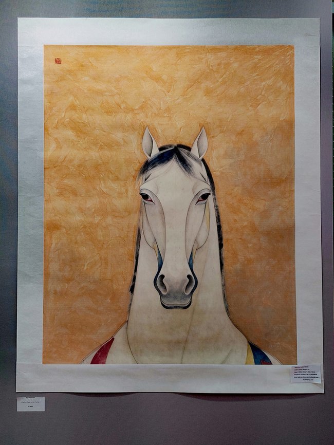 从语言命题到视觉经验：傅文俊综合媒介作品《白马非马》在法国巴黎大皇宫展出