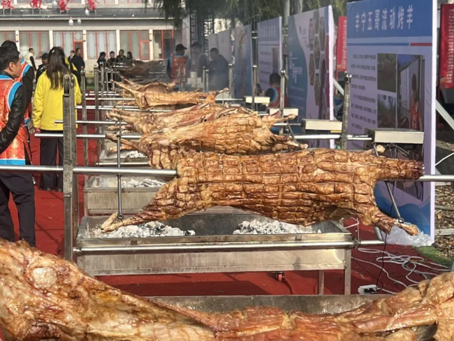 丰宁非遗技艺进京推介，“一羊六吃”不简单