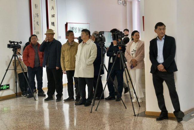 正书之道——王清州书法展在北京798情修艺术空间开幕