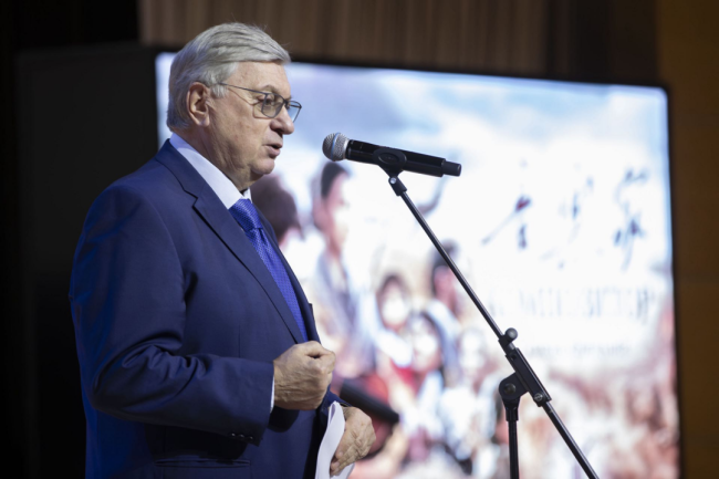 光影传友谊 同筑共同体——莫斯科国际关系学院举行《音乐家》特别展映 纪念人类命运共同体倡议提出13周年