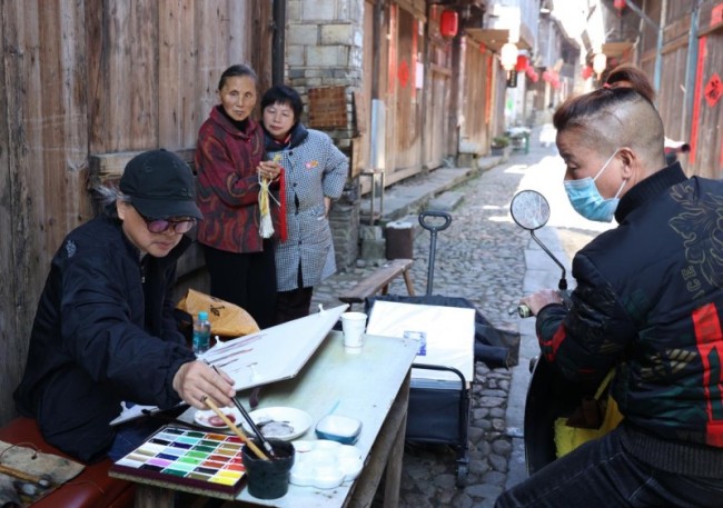 双展联袂启幕 绘就文旅新篇——“武夷汇丹青”暨“武夷天山行”采风作品展开幕