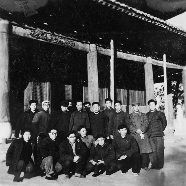 人间正道：悲鸿马  弟子情——纪念韦江凡先生逝世10周年