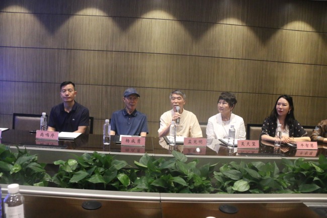 全球人文论坛中原交流会在郑州举行