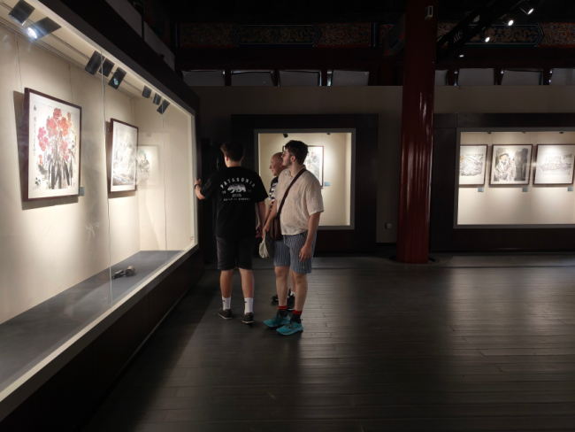 “景山绘心・六省中国画精品邀请展” ——登陆景山观德殿六省名家笔墨共绘中轴雅韵