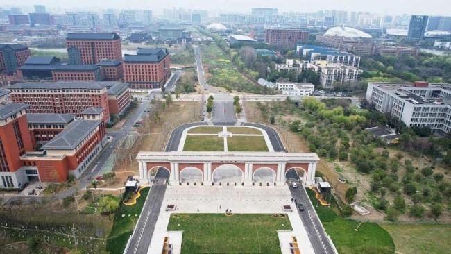 浙江大学开放社会公众来访预约，多所著名高校已向校友开放