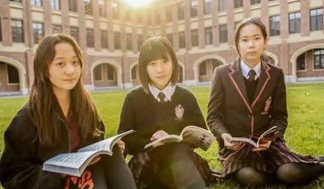 985毕业生在英国富人区做保姆，每月省7000房租