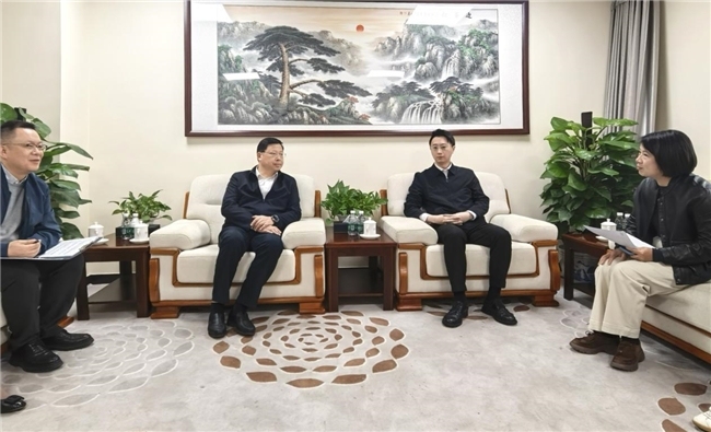 科学出版社副总编辑上官子健一行拜访首都医科大学