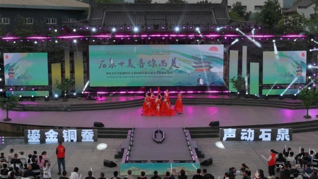 西安音乐学院新时代文艺轻骑兵惠民演出成功举办