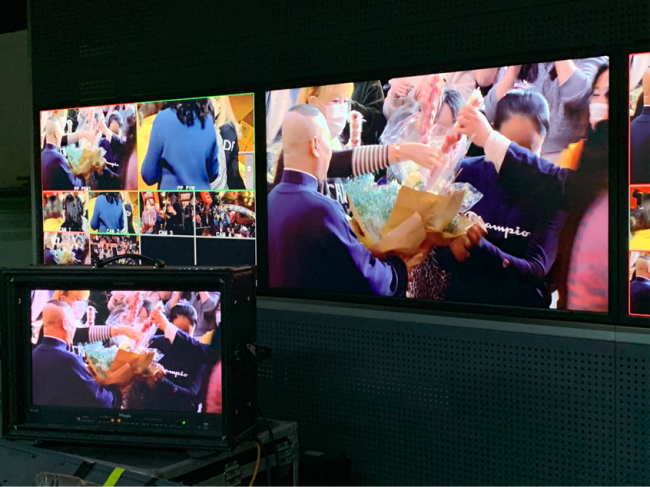 《老郭有新番》3月8日开录 郭德纲为粉丝送冰糖葫芦花