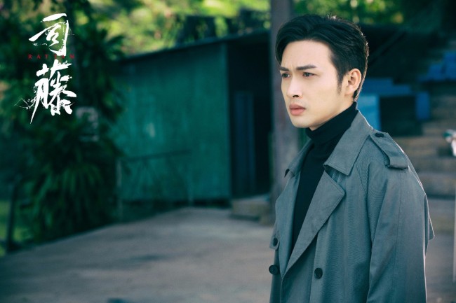 《司藤》迎剧情高潮 景甜张彬彬互为依靠为爱救赎