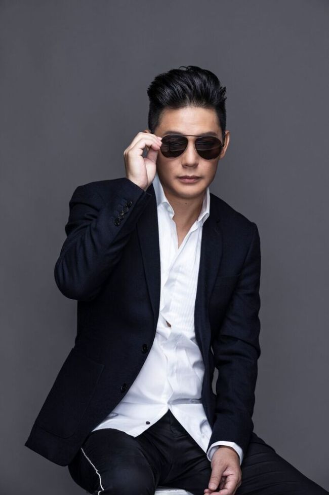 兵王变刑警 傅程鹏《爱上特种兵》精湛演技驾驭百变角色