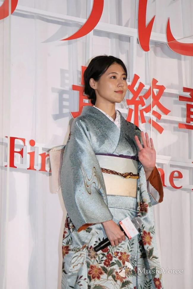 有村架纯土屋太凤武井咲三大美女同亮相！你更爱谁