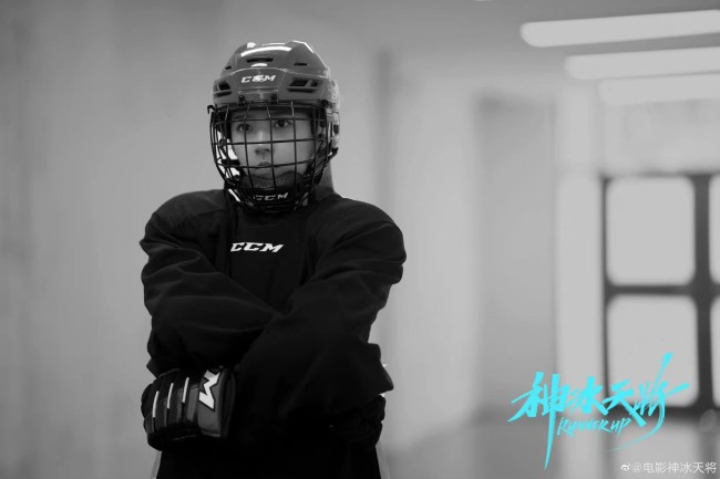 用实力作品说话，低调生活、认真拍戏的何蓝逗遭网友喊话期待看到多种不一样的角色