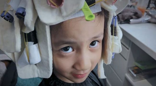 孙莉9岁小女儿烫发被指成熟 黄磊教育方式再被热议