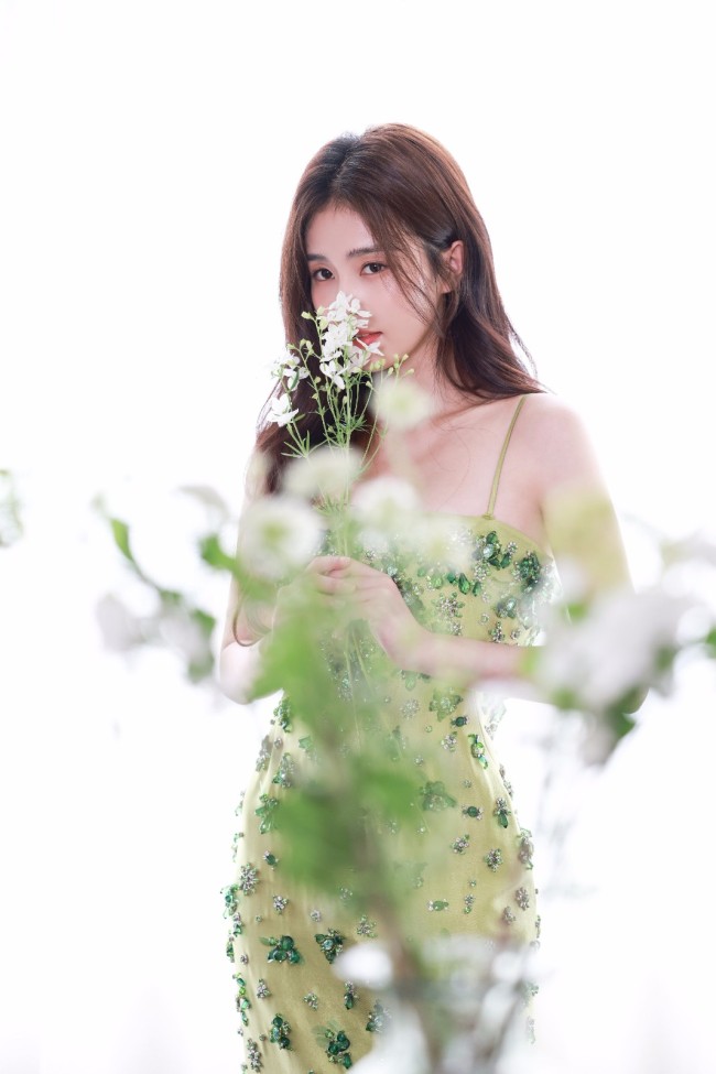 总数找到花束少女 白鹿与夏花合照淡笑清甜 资讯 56之窗网手机版