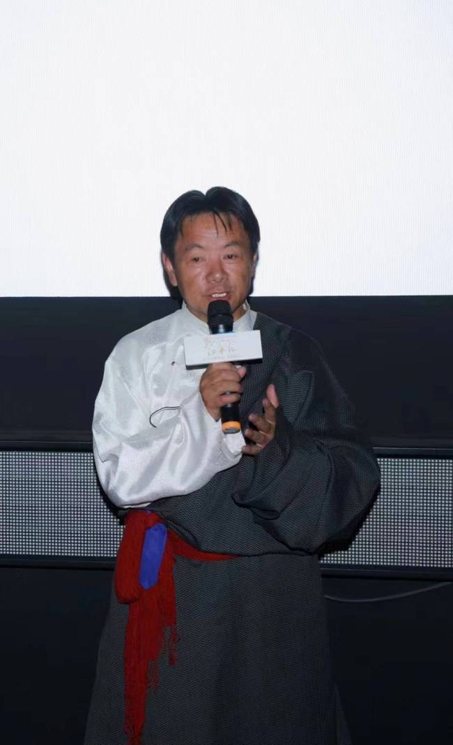 “藏族少年的白马梦”电影《江米儿》在京首映 9月19日院线上映