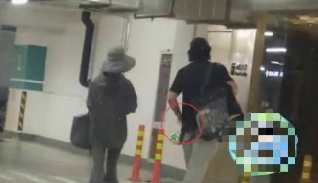 萬茜老公被爆料前一家三口看電影 男方早前就被曝出疑似出軌