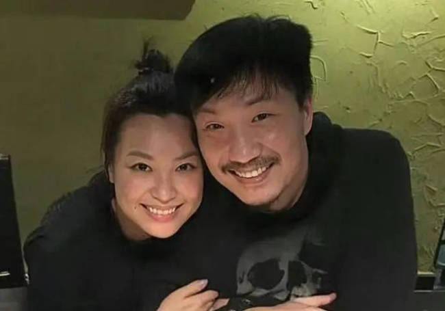 鄭中基宣布與余思敏正在辦理離婚手續