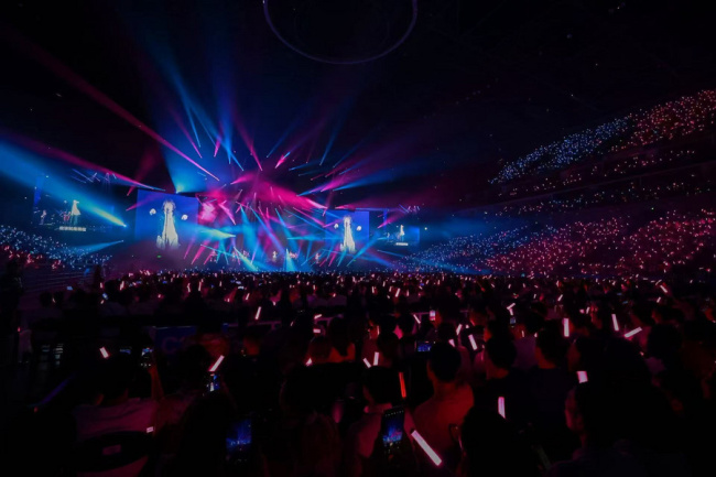 夏夜晚风吹到上海 伍佰&China Blue ROCK StTAR2上海站圆满落幕!