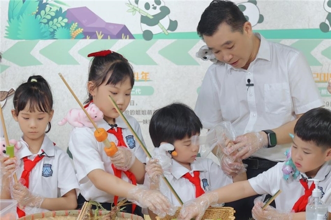 《名师有名堂—身心健康在长隆》——自然与教育融合的创新实践