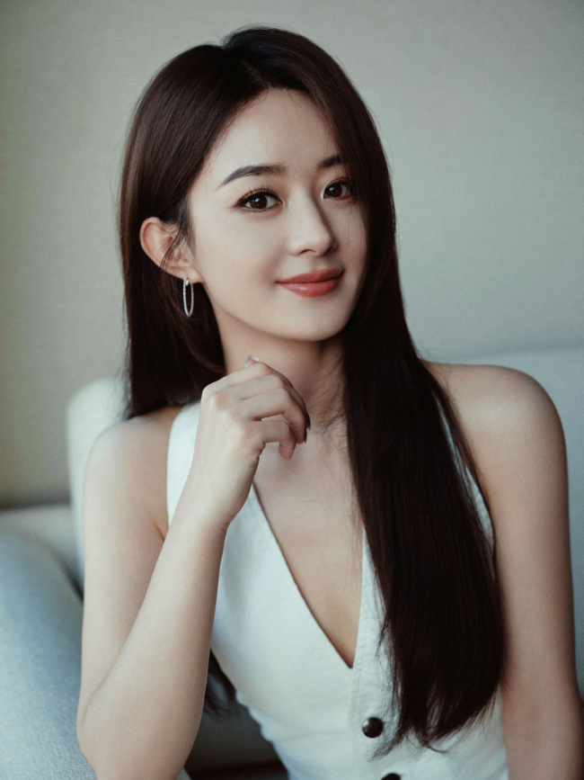 春楠化的赵丽颖 少女感满满妆容绝了